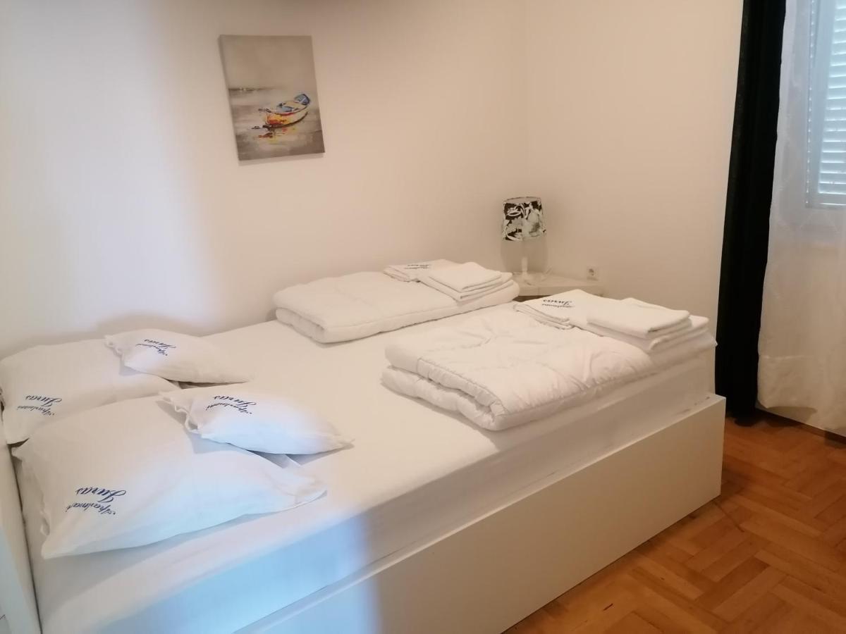 Villa Juras Baška Екстериор снимка
